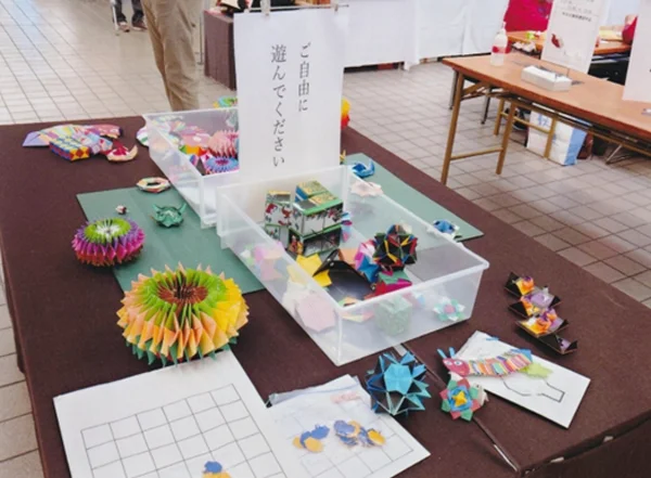大宮第二公園梅まつり 展示会・折り紙体験